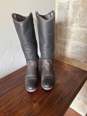 Frye Brown Shearling-Lined Boot